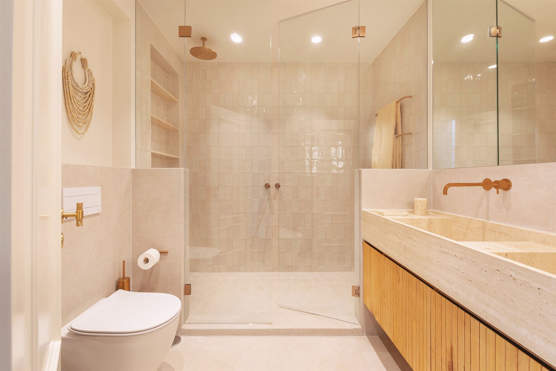 Casa VB, bathroom