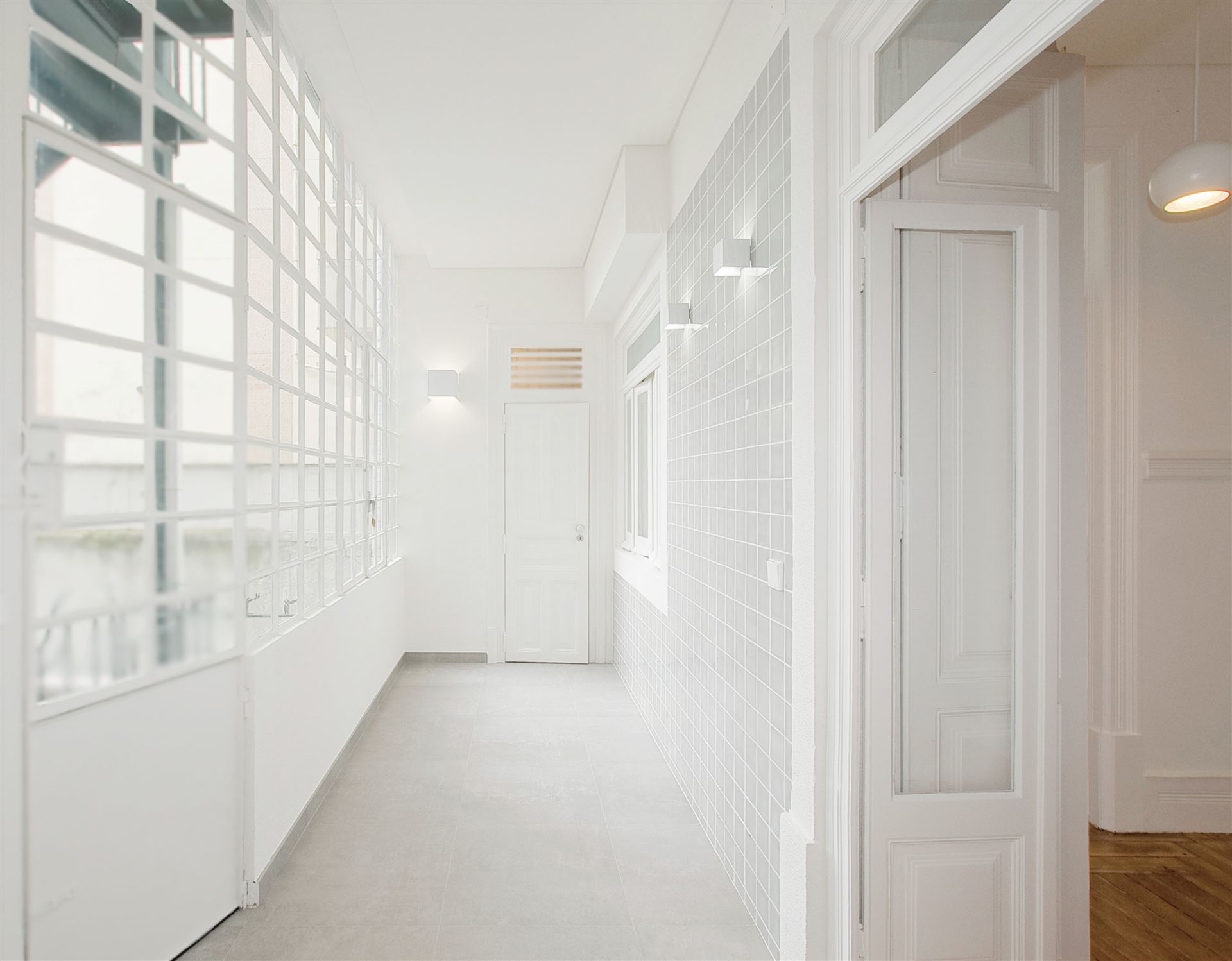 LC Studio, Elias Kitchen