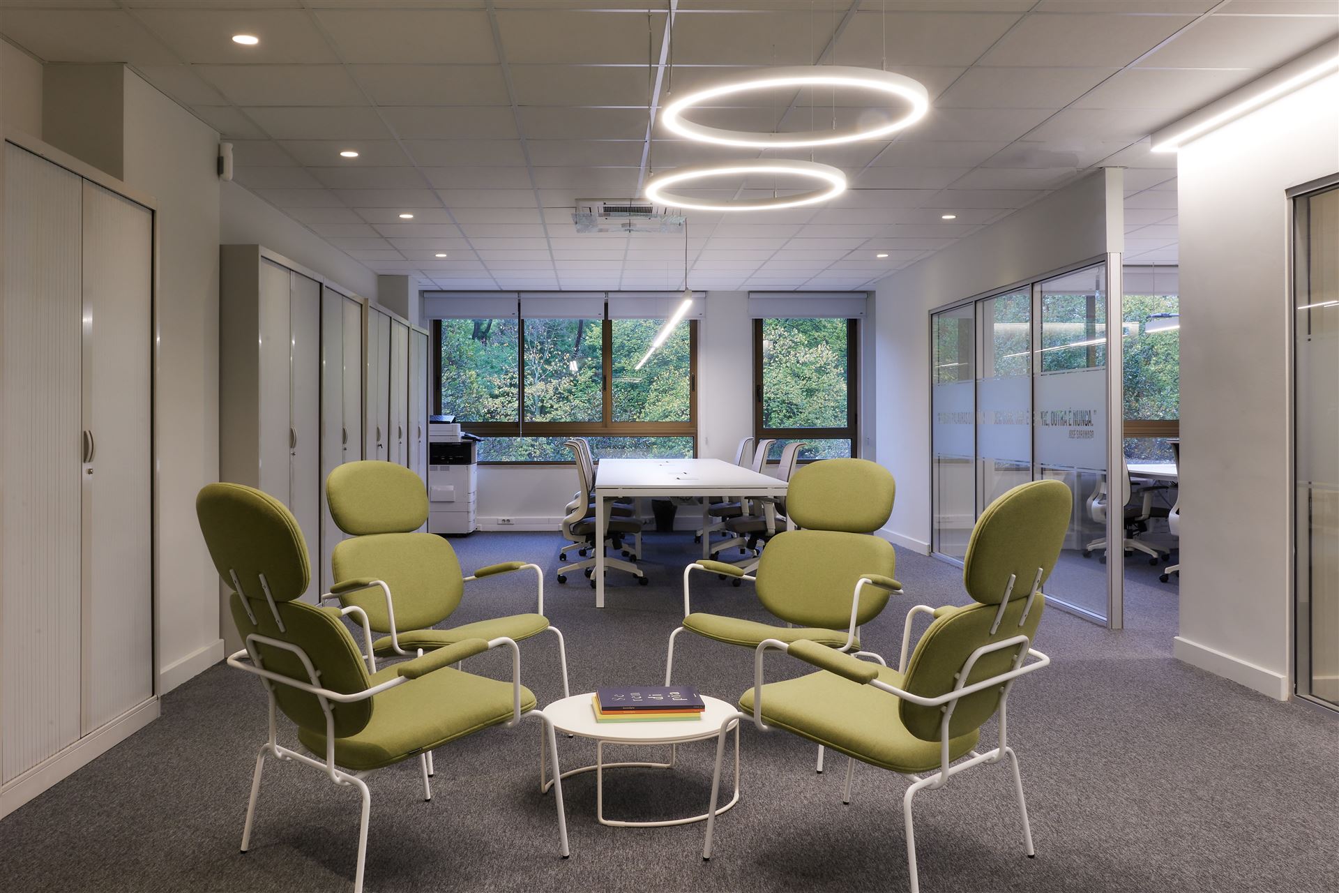 Embrace Travel Agency, architectural photography