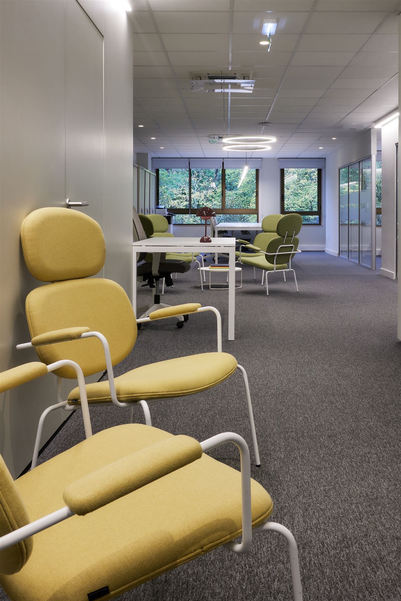 Embrace Travel Agency, architectural photography