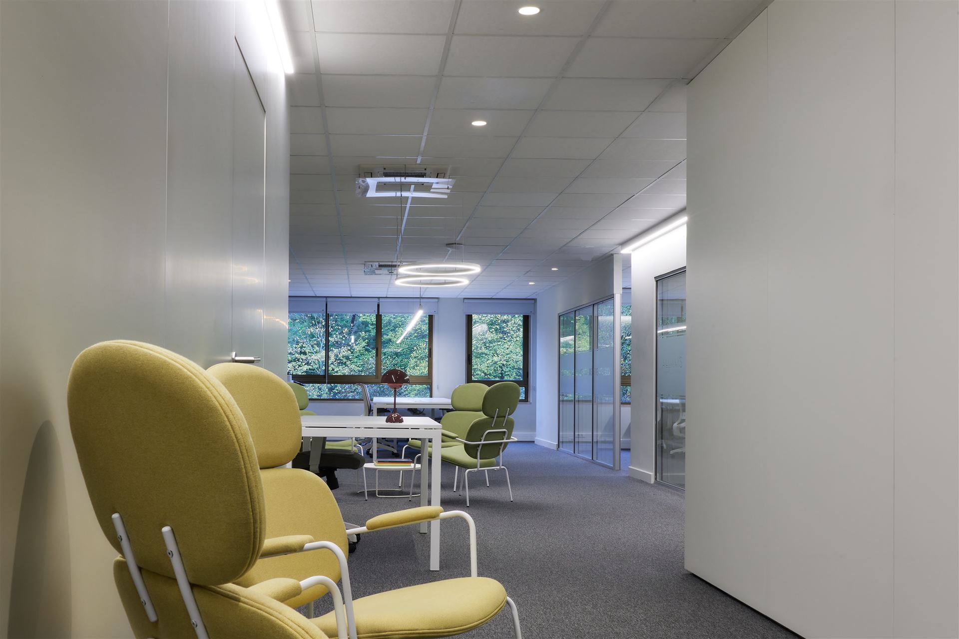 Embrace Travel Agency, architectural photography