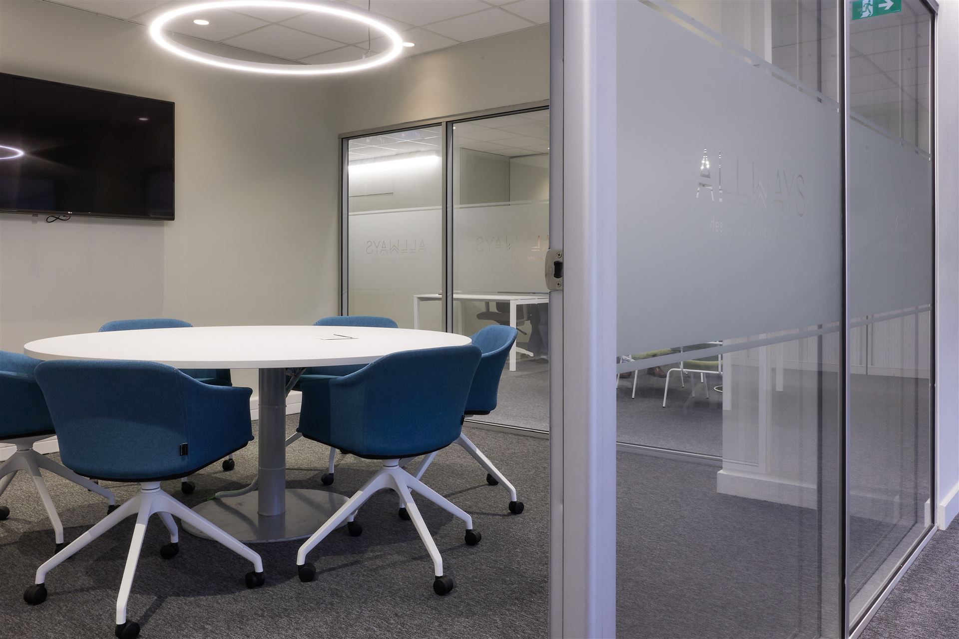 Embrace Travel Agency, architectural photography