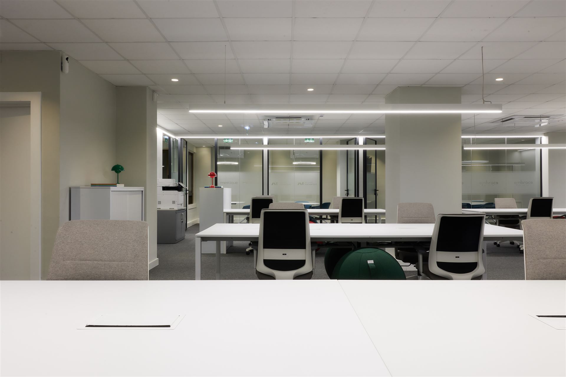 Embrace Travel Agency, architectural photography