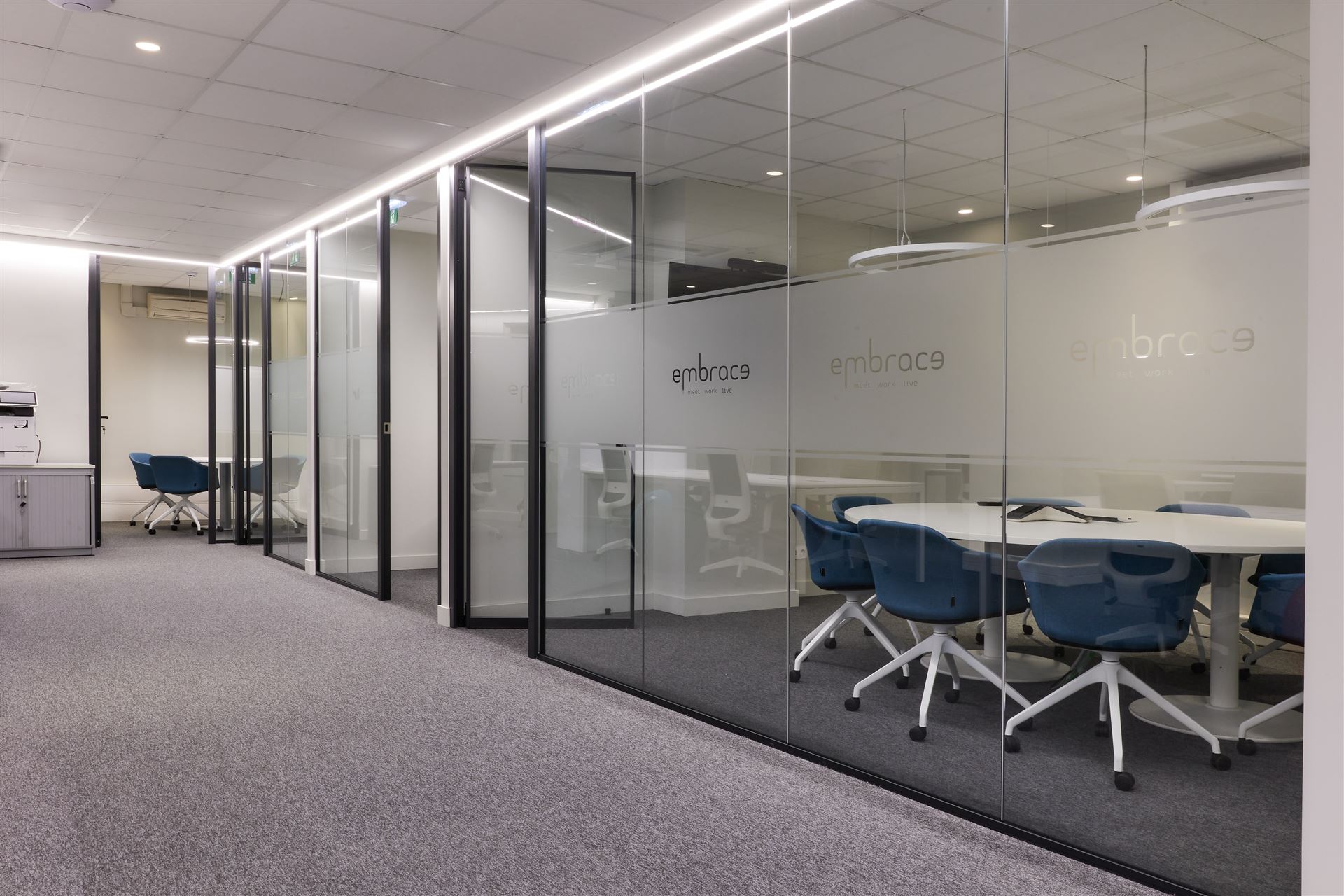 Embrace Travel Agency, architectural photography